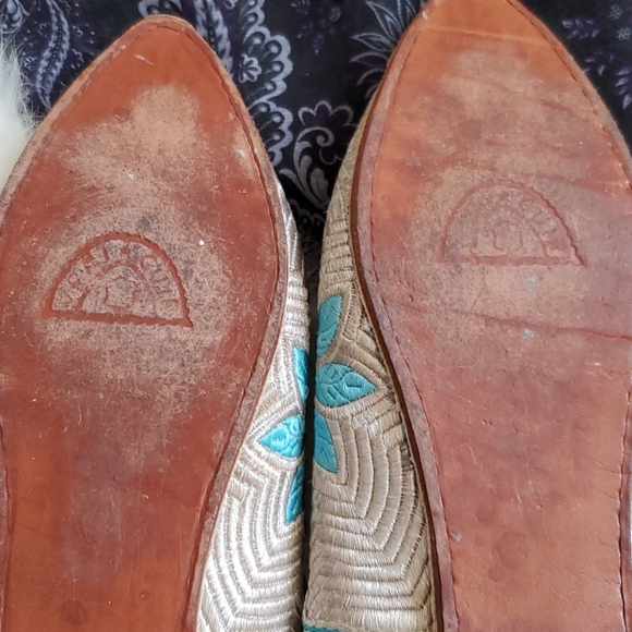 Leather Silver/Blue Morracan Slippers-SZ 7 - Picture 11 of 13